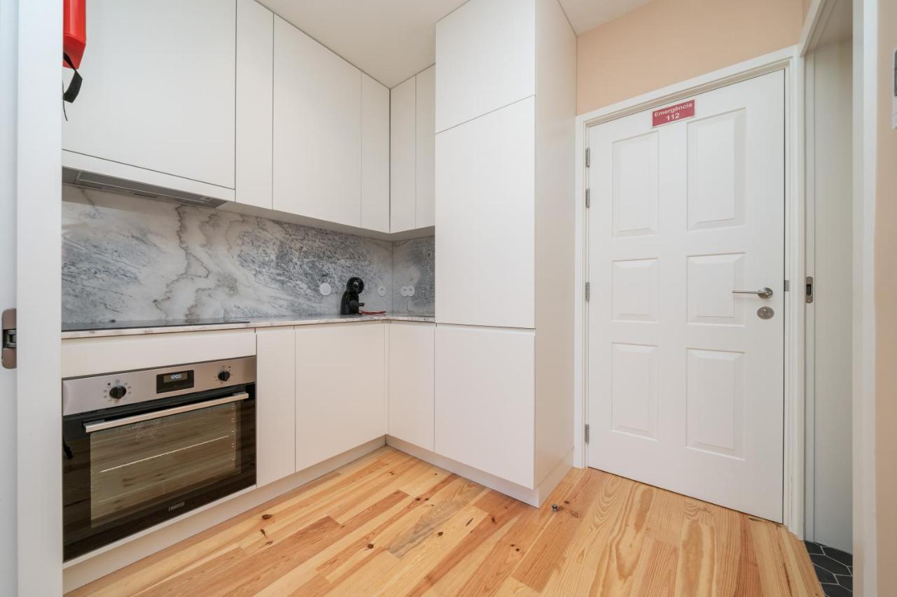 Firmeza Apartment By Amber Star Rent Порто Екстериор снимка